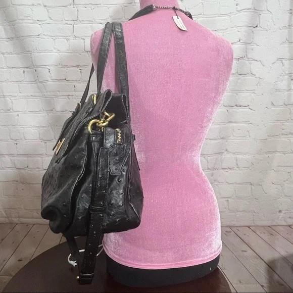 MARC By MARC JACOBS Ostrich Ozzie Aurora Satchel Tote Black EUC - Picture 3 of 13